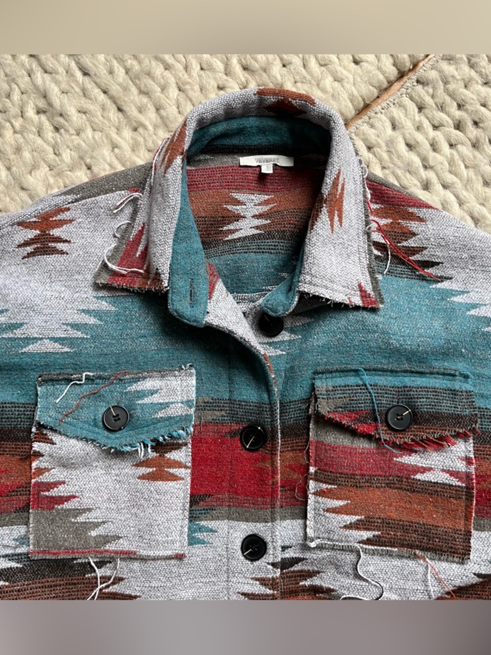Aztec Cropped Button-Up Veveret Jacket | small-medium - Picture 5 of 17